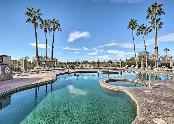 Golf, Boat, Swim! Walkable Havasu Getaway Lake Havasu City